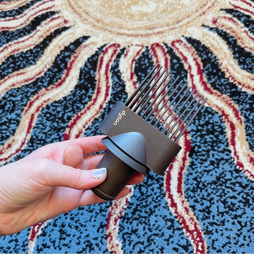 dyson supersonic wide-tooth comb attachment 🧡